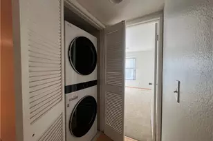 1940 N Highland, Los Angeles, CA 90068 - Photo 16