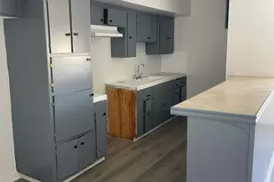 4240 Figueroa St, Los Angeles, CA 90037 - Photo 16