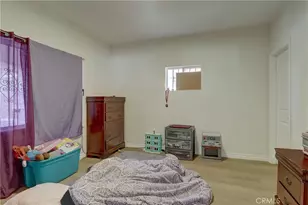 834 E 33rd St, Los Angeles, CA 90011 - Photo 4