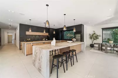 20620 Chatsboro Drive, Woodland Hills, CA 91364 - Photo 26