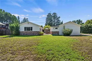 23003 Mariano St, Woodland Hills, CA 91367 - Photo 24
