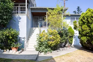 3735 Arbolada, Los Angeles, CA 90027 - Photo 4