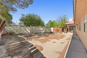 9555 E Ave T14, Littlerock, CA 93543 - Photo 22