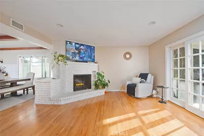8529 Tunney, Northridge, CA 91324 - Photo 4