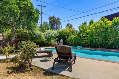 6535 Mary Ellen Avenue, Los Angeles, CA 91401 - Photo 20
