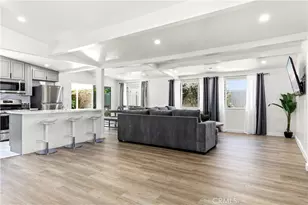 6535 Mary Ellen Ave, Los Angeles, CA 91401 - Photo 8