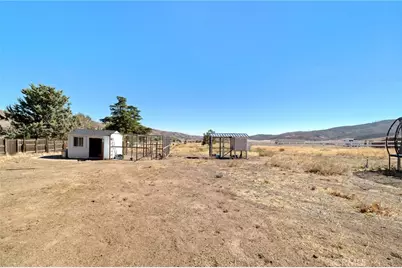 39746 86th, Leona Valley, CA 93551 - Photo 28