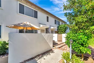 18601 Collins St, Tarzana, CA 91356 - Photo 24