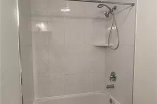 3003 W Riverside Dr, Burbank, CA 91505 - Photo 30