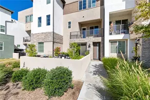 27040 Painted Sky Way, Valencia, CA 91381 - Photo 4