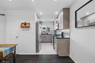 13617 Valerio St, Van Nuys, CA 91405 - Photo 10