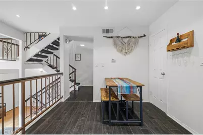 13617 Valerio Street #C, Van Nuys, CA 91405 - Photo 6