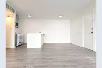 8601 International Ave #177, Canoga Park, CA 91304 - Photo 1