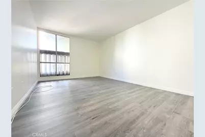 8601 International Ave #177, Canoga Park, CA 91304 - Photo 14