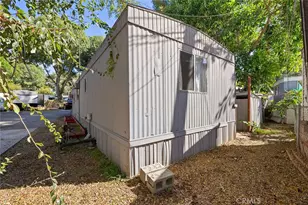 300 E Arbor Street, Long Beach, CA 90805 - Photo 16