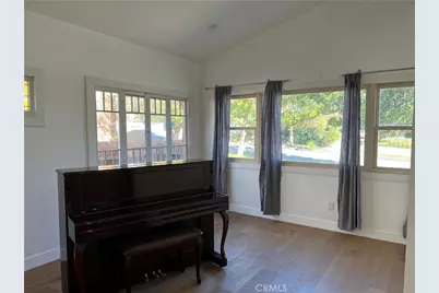 1019 S Gramercy, Los Angeles, CA 90019 - Photo 12