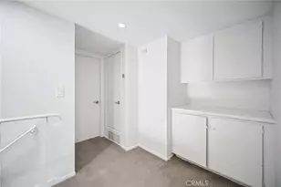 22810 Rio Chico, Valencia, CA 91354 - Photo 34