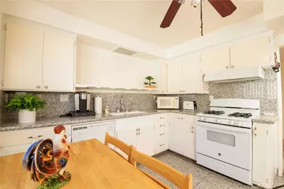 714 Brossard Drive, Thousand Oaks, CA 91360 - Photo 14