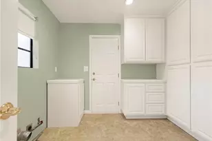 26721 Diaz Dr, Saugus, CA 91350 - Photo 26