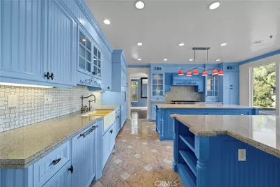 21045 Mendenhall Court, Topanga, CA 90290 - Photo 18