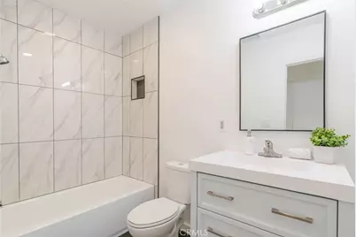 1736 N Niagara Street, Burbank, CA 91505 - Photo 18