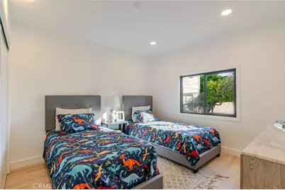 1736 N Niagara Street, Burbank, CA 91505 - Photo 16