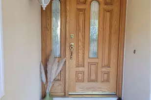 254 Greenmeadow Dr, Thousand Oaks, CA 91320 - Photo 1