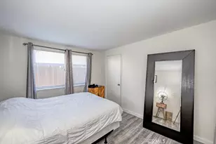 22725 Garzota Dr, Valencia, CA 91354 - Photo 10