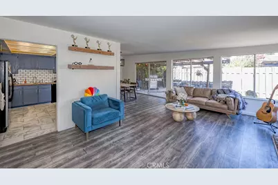 22725 Garzota Drive, Valencia, CA 91354 - Photo 18