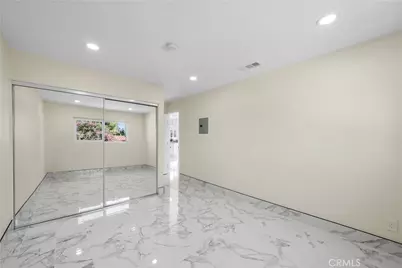 10005 Sepulveda, Mission Hills (San Fernando), CA 91345 - Photo 26