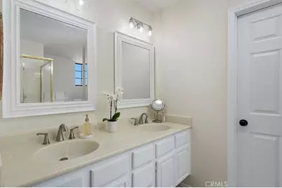 27641 Sutters Pointe, Saugus, CA 91350 - Photo 36