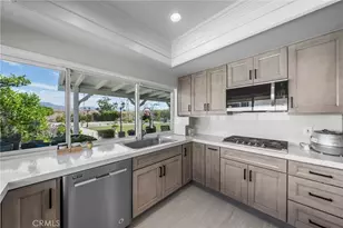 11930 Woodley, Granada Hills, CA 91344 - Photo 6