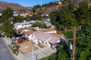 17610 Scherzinger Ln, Canyon Country, CA 91387 - Photo 4