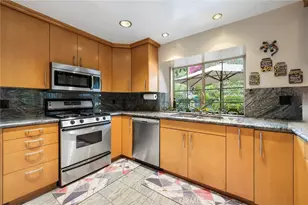 6703 Corie, West Hills, CA 91307 - Photo 8