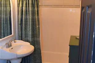 8410 Beckford, Northridge, CA 91324 - Photo 12