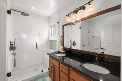 21018 Lull Street, Canoga Park, CA 91304 - Photo 14