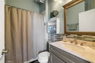 215 W 7th St, Los Angeles, CA 90014 - Photo 22