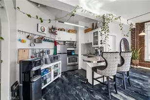 215 W 7th St, Los Angeles, CA 90014 - Photo 14