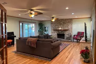 14030 Simshaw, Sylmar, CA 91342 - Photo 10