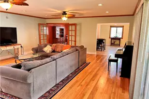 14030 Simshaw, Sylmar, CA 91342 - Photo 12