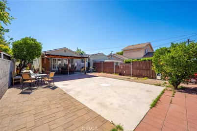 13069 Strathern Street, North Hollywood, CA 91605 - Photo 16