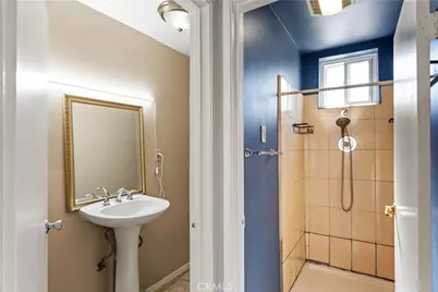 13069 Strathern Street, North Hollywood, CA 91605 - Photo 14