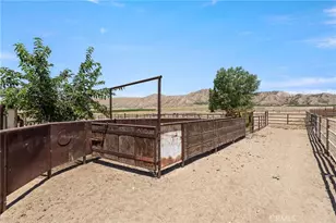4333 Hwy 33, New Cuyama, CA 93254 - Photo 42