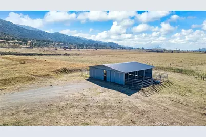 18888 Pellisier Road, Tehachapi, CA 93561 - Photo 30