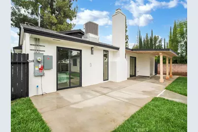 7055 Fallbrook Avenue, West Hills, CA 91307 - Photo 16