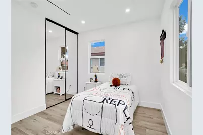 7055 Fallbrook Avenue, West Hills, CA 91307 - Photo 14