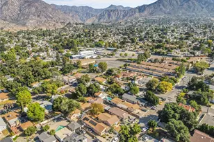 8421 Grenoble, Sunland, CA 91040 - Photo 20