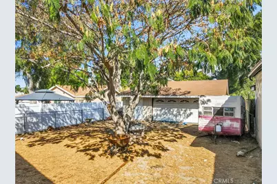 8421 Grenoble, Sunland, CA 91040 - Photo 14