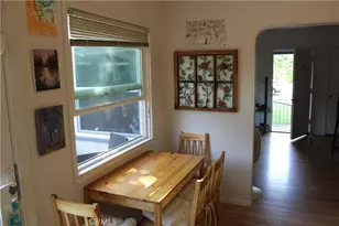 210 N Naomi, Burbank, CA 91505 - Photo 8