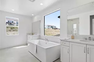 24208 N Corte Alegra, Valencia, CA 91354 - Photo 36